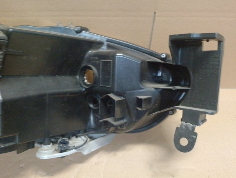 Фара ксеноновая передняя левая JX35 2014 L50