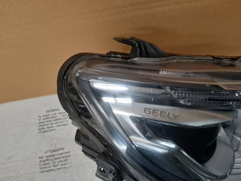 Фара светодиодная передняя правая geely atlas