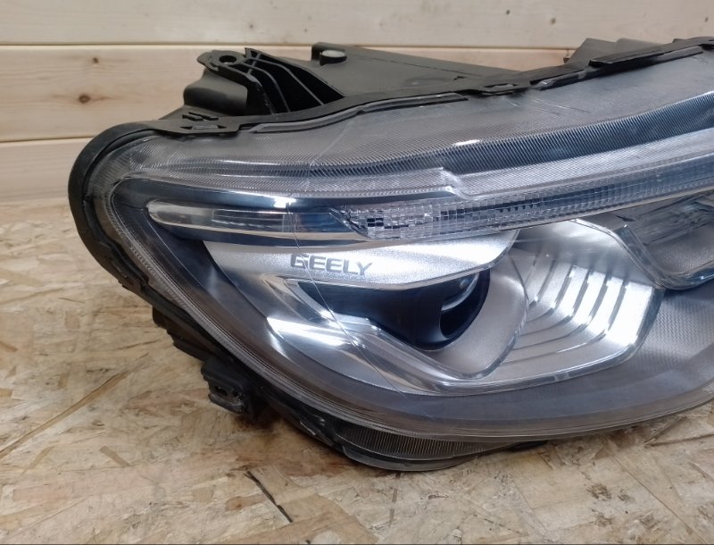 Фара светодиодная передняя правая geely atlas