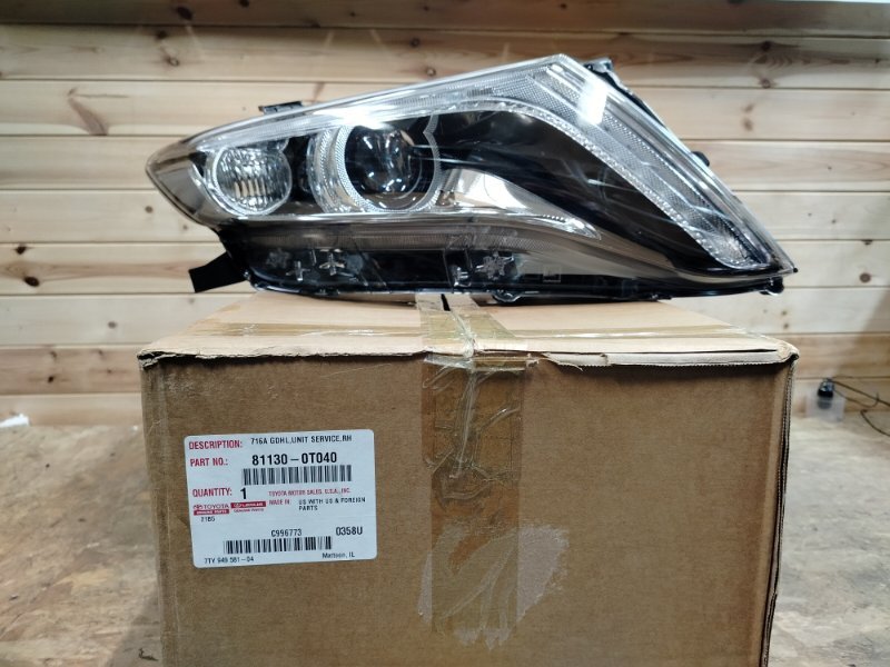 Фара ксеноновая передняя правая Venza 2012-2016 GV10