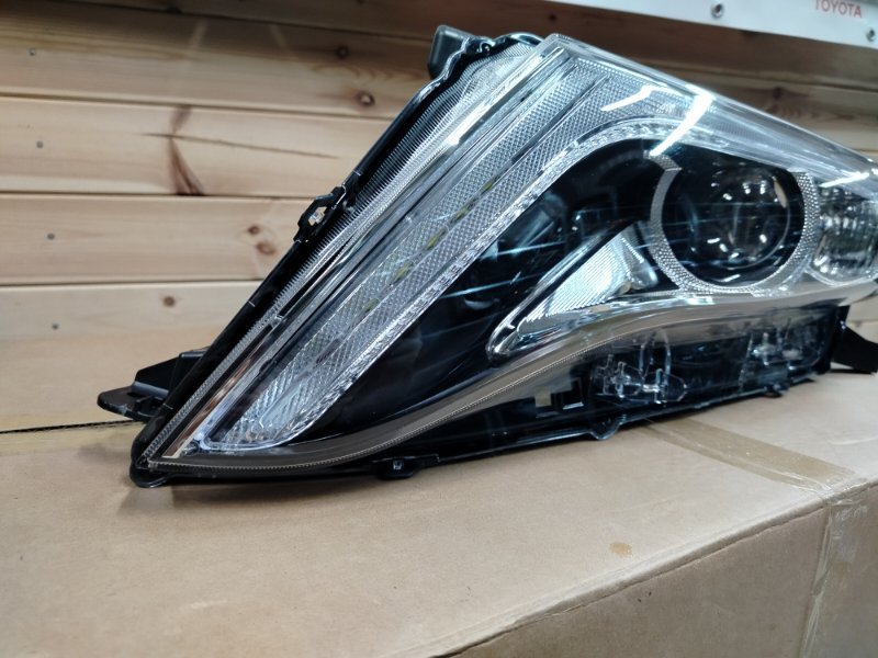 Фара ксеноновая передняя левая Venza 2012-2016 GV10