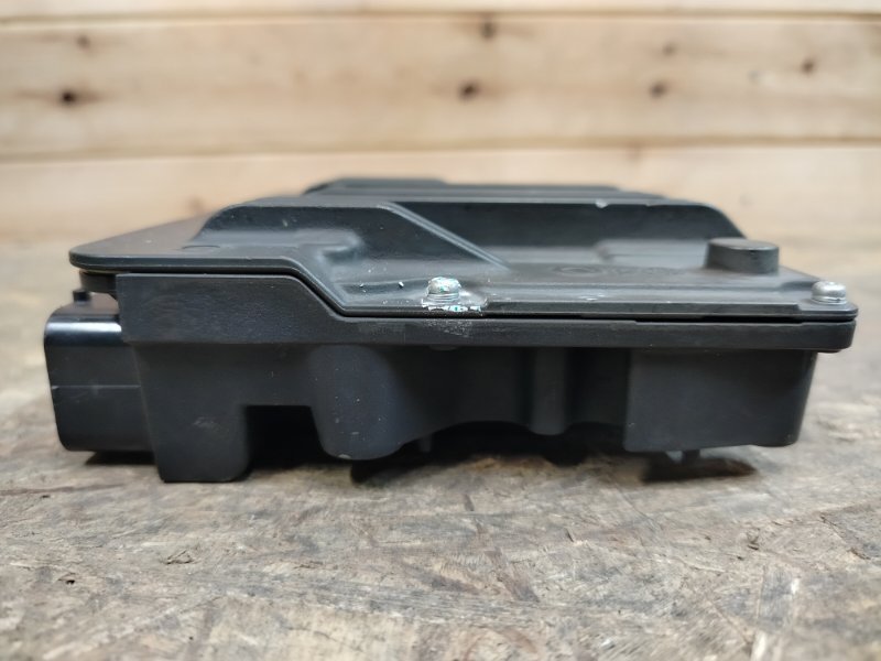 Блок управления двигателем Camry 2017-2024 V70