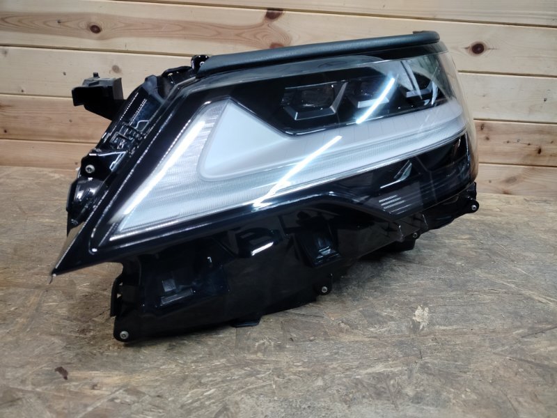 Фара светодиодная передняя левая LX600 2021-2025 J300