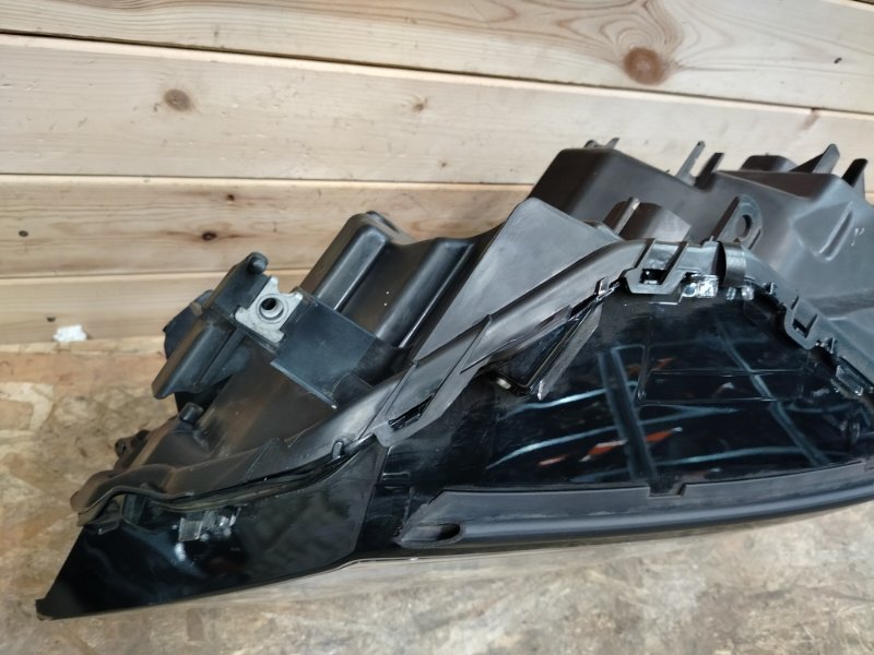 Фара светодиодная передняя левая LX600 2021-2025 J300