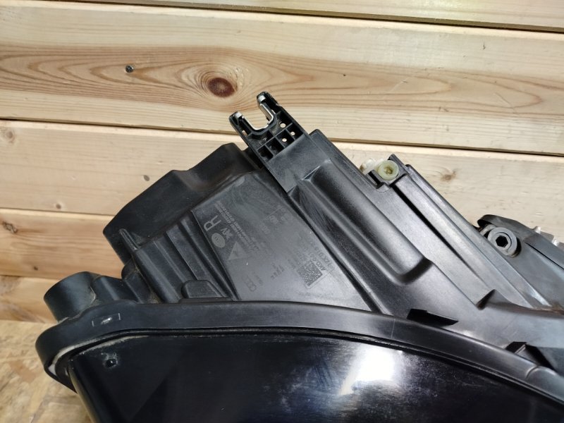 Фара светодиодная передняя правая A6 2018-2025 C8