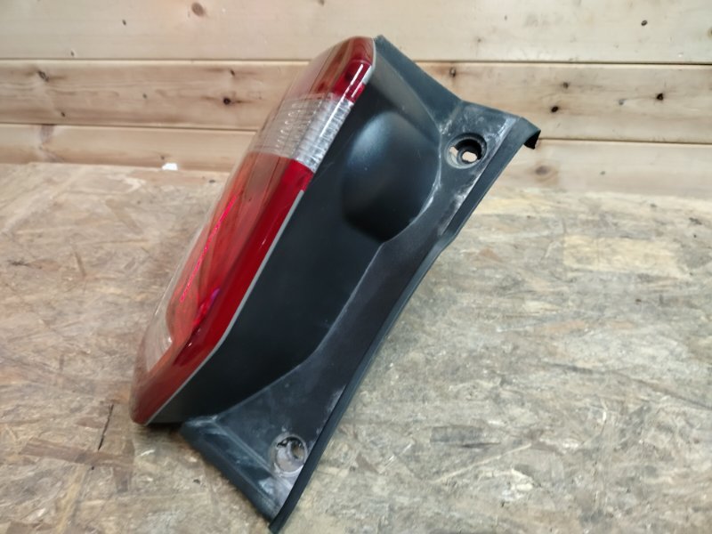 Фонарь светодиодный задний левый Explorer 5 2017-2019 U502 Фонарь светодиодный задний левый Explorer 5 2017-2019 U502