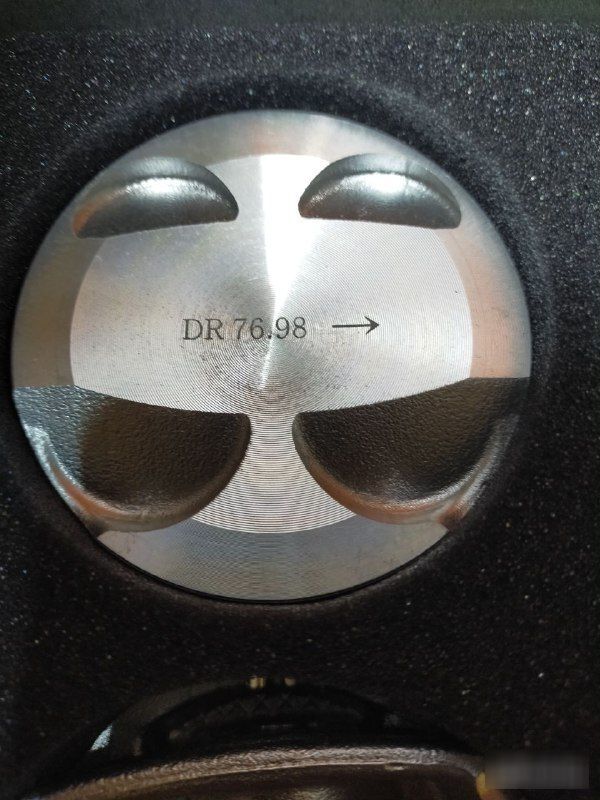 Поршни STD BMW EP6 N12B16 DR628T1 новая