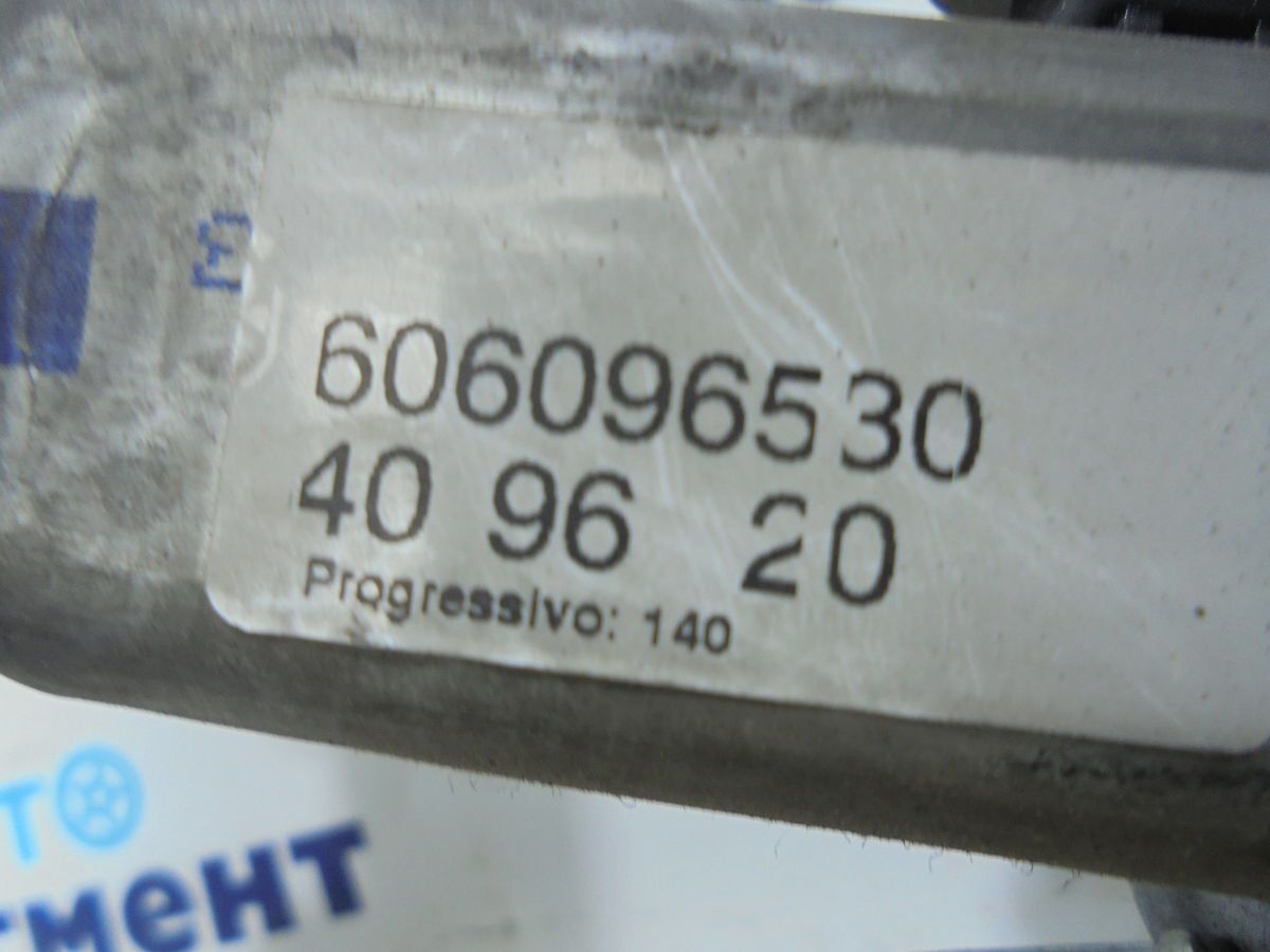 Стеклоподъемник передний 146 I 1996 AR33501