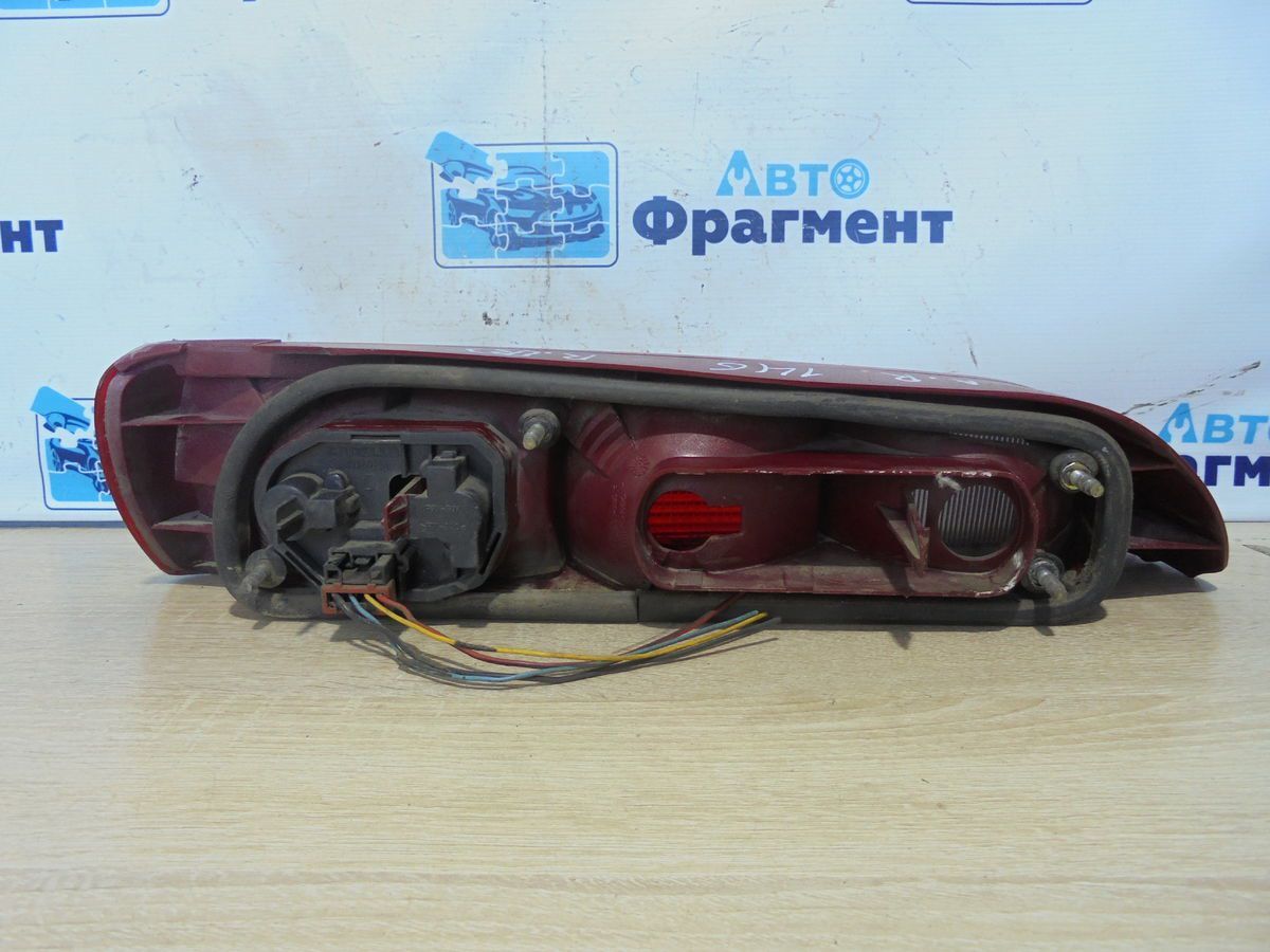 Фонарь задний правый Alfa Romeo 146 I AR33501