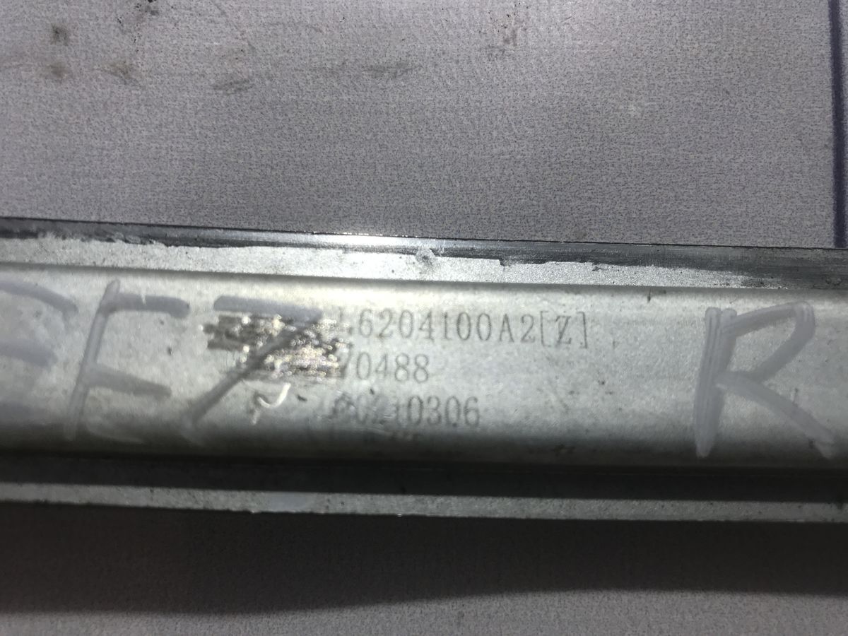 Стеклоподъемник Breez 2011 LF479Q3