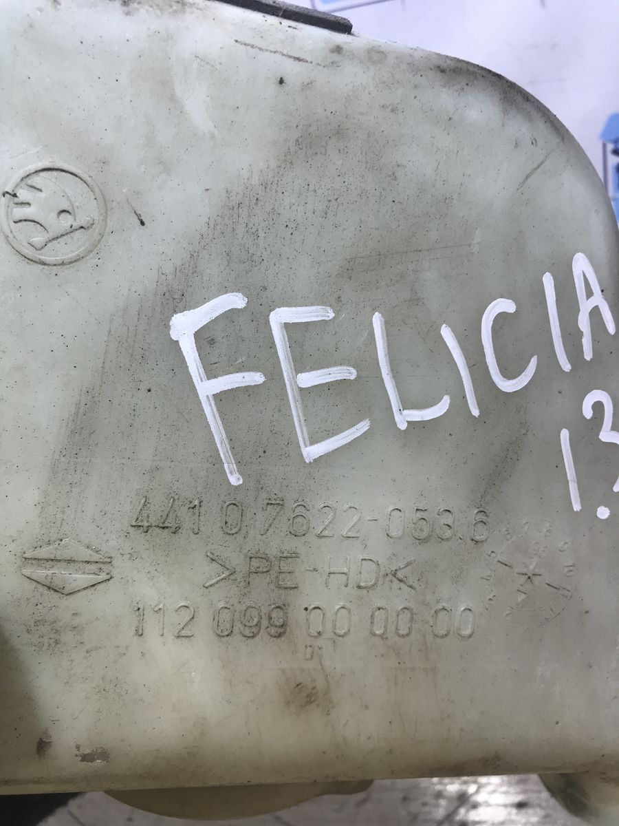 Бачок омывателя лобового стекла Felicia I 1996