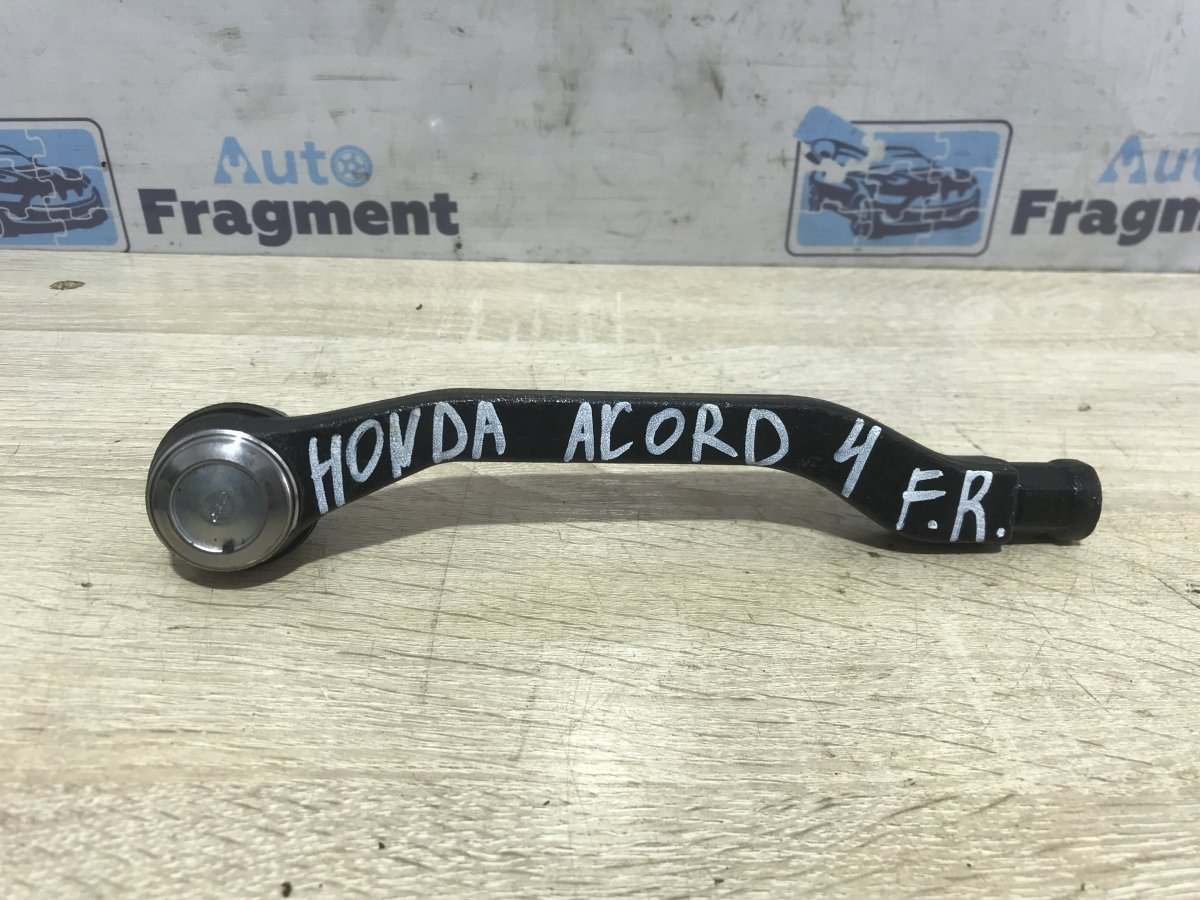 Рулевой наконечник передний правый Honda Accord 4 1990 1.8 Б/У