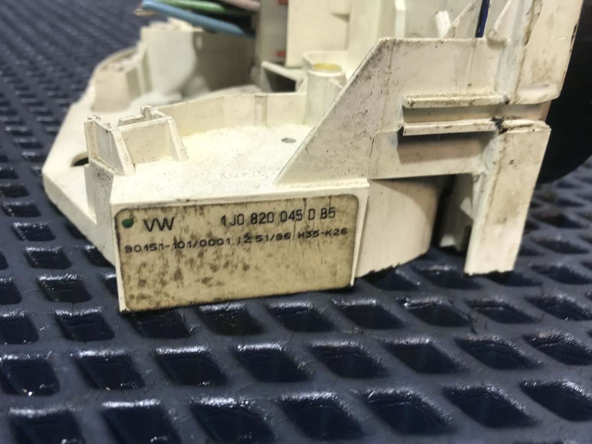 Блок управления отопителем Octavia 2000 AKL 1.6