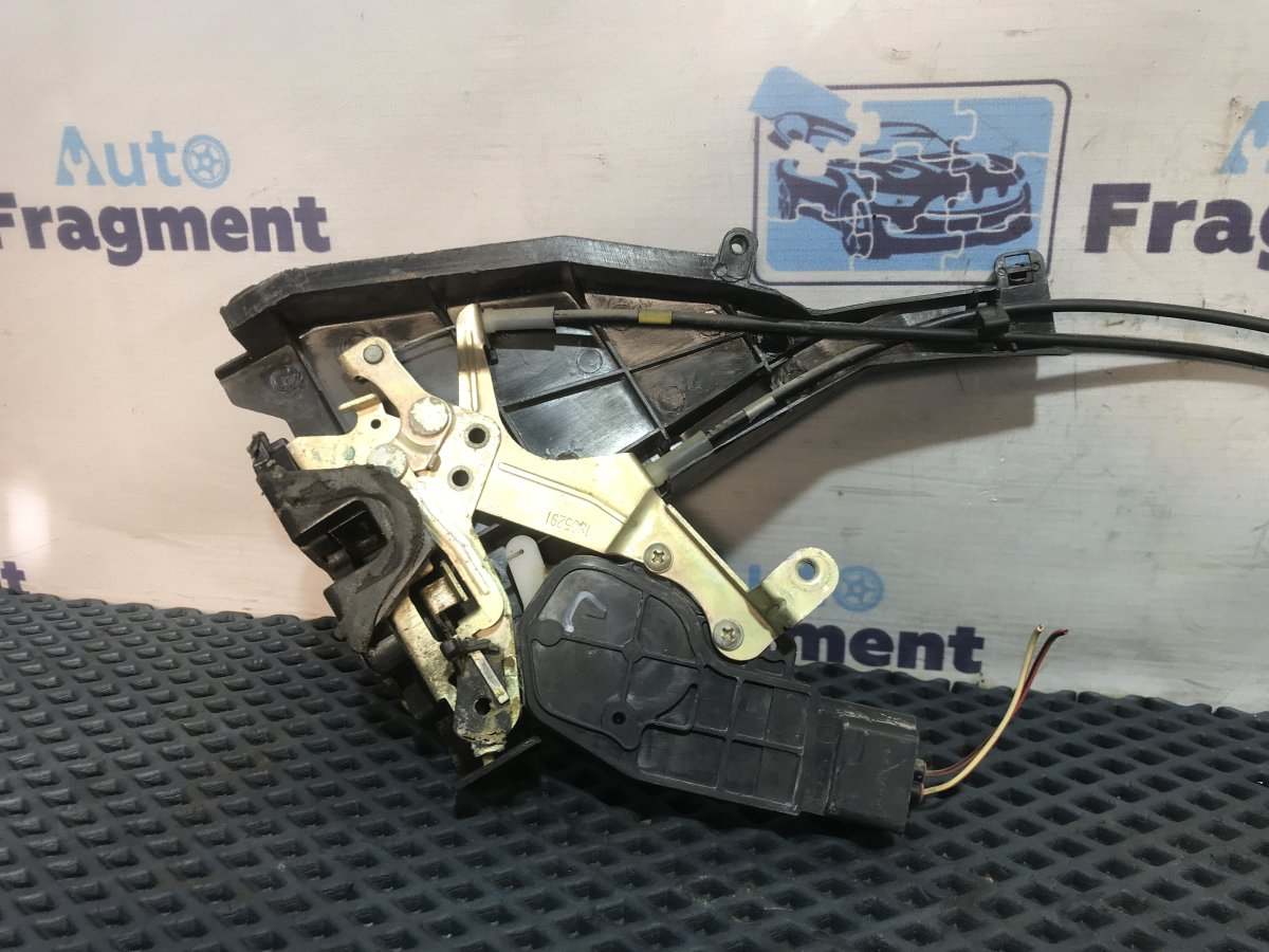 Замок двери задний левый MK 2008 5A-FE 1.5