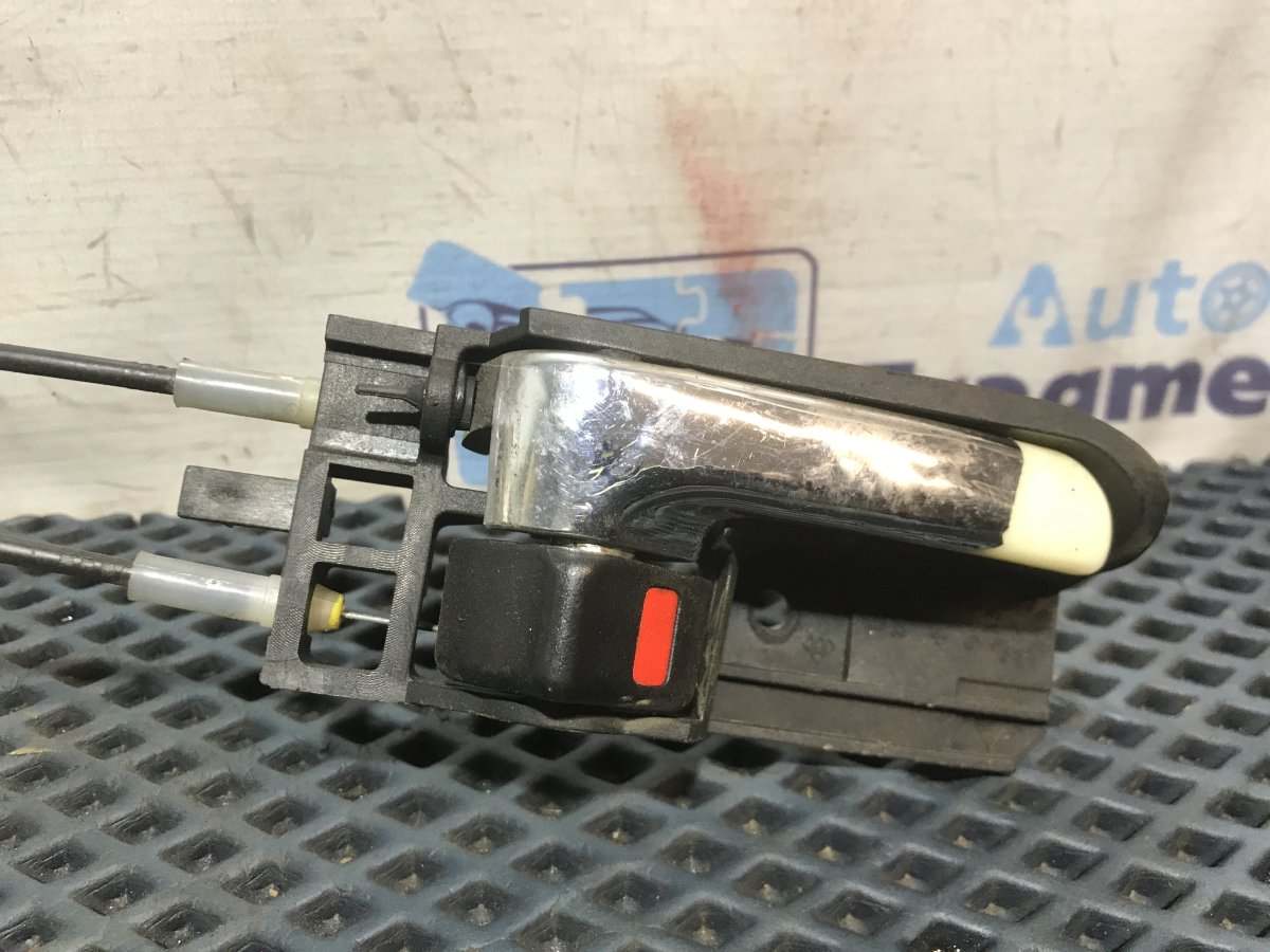 Замок двери передний правый MK 2008 5A-FE 1.5 Замок двери передний правый MK 2008 5A-FE 1.5