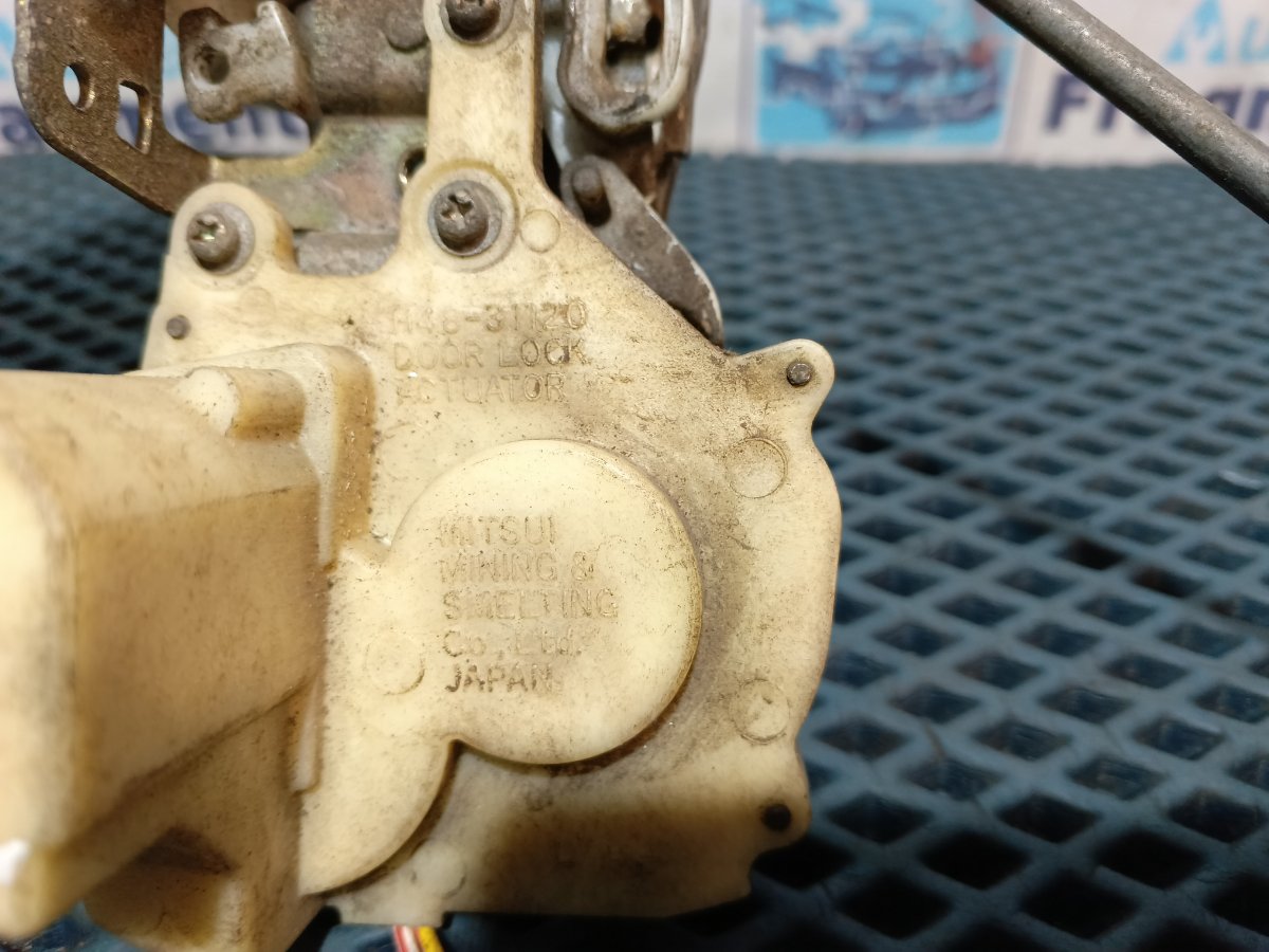 Замок двери передний левый Honda Domani 2С 1.6