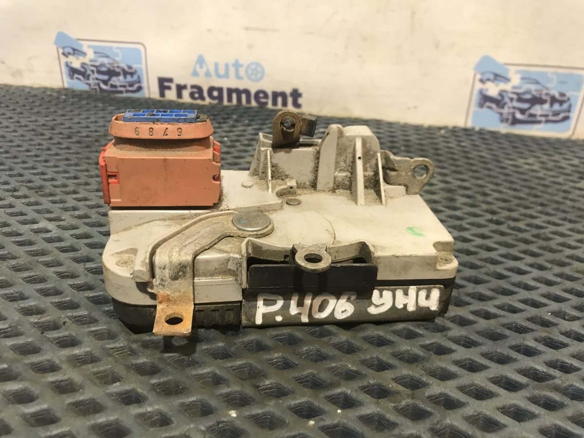 Замок двери передний правый Peugeot 406 I 1997 10KJF 1.8 Б/У