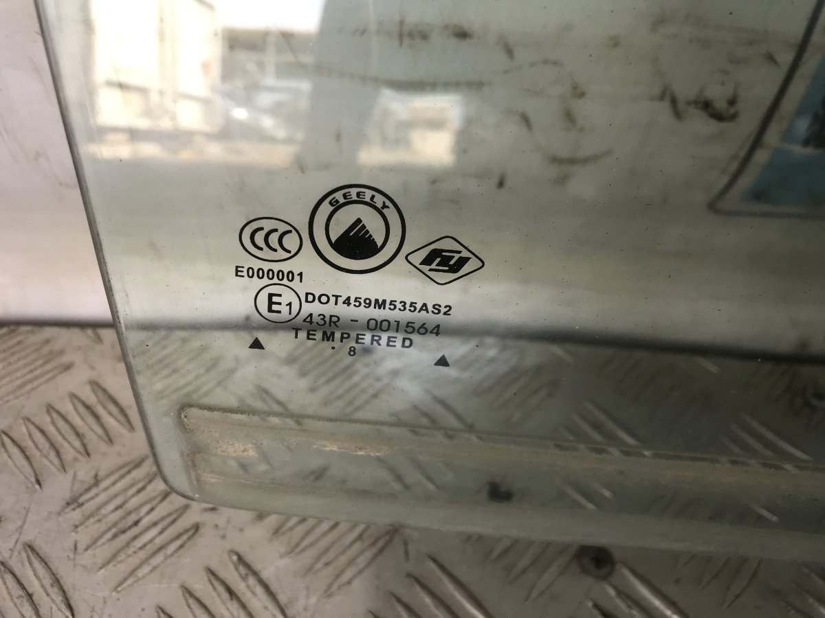 Стекло боковое заднее правое MR 2008 JL4G18 1.8