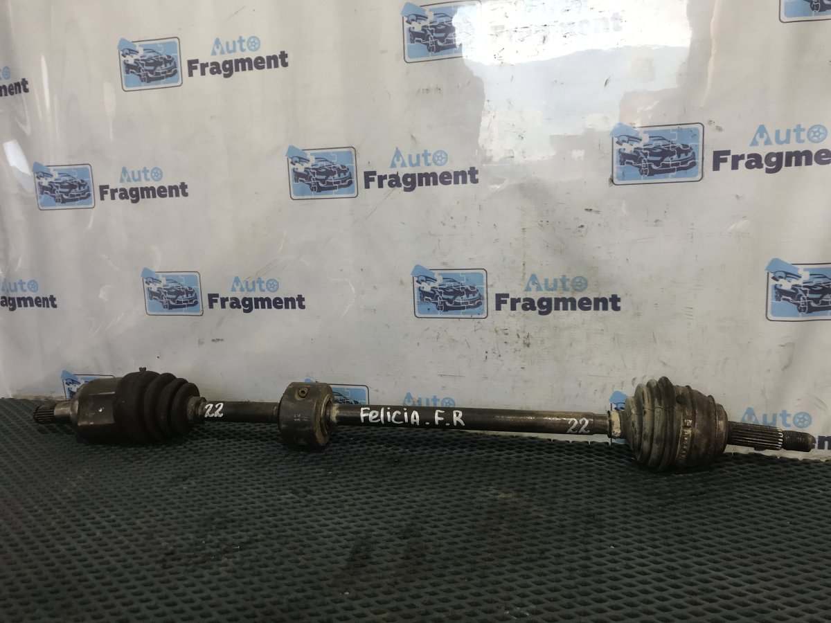 Полуось (привод) передний правый Skoda Felicia 1997 781.135 1.3 Б/У