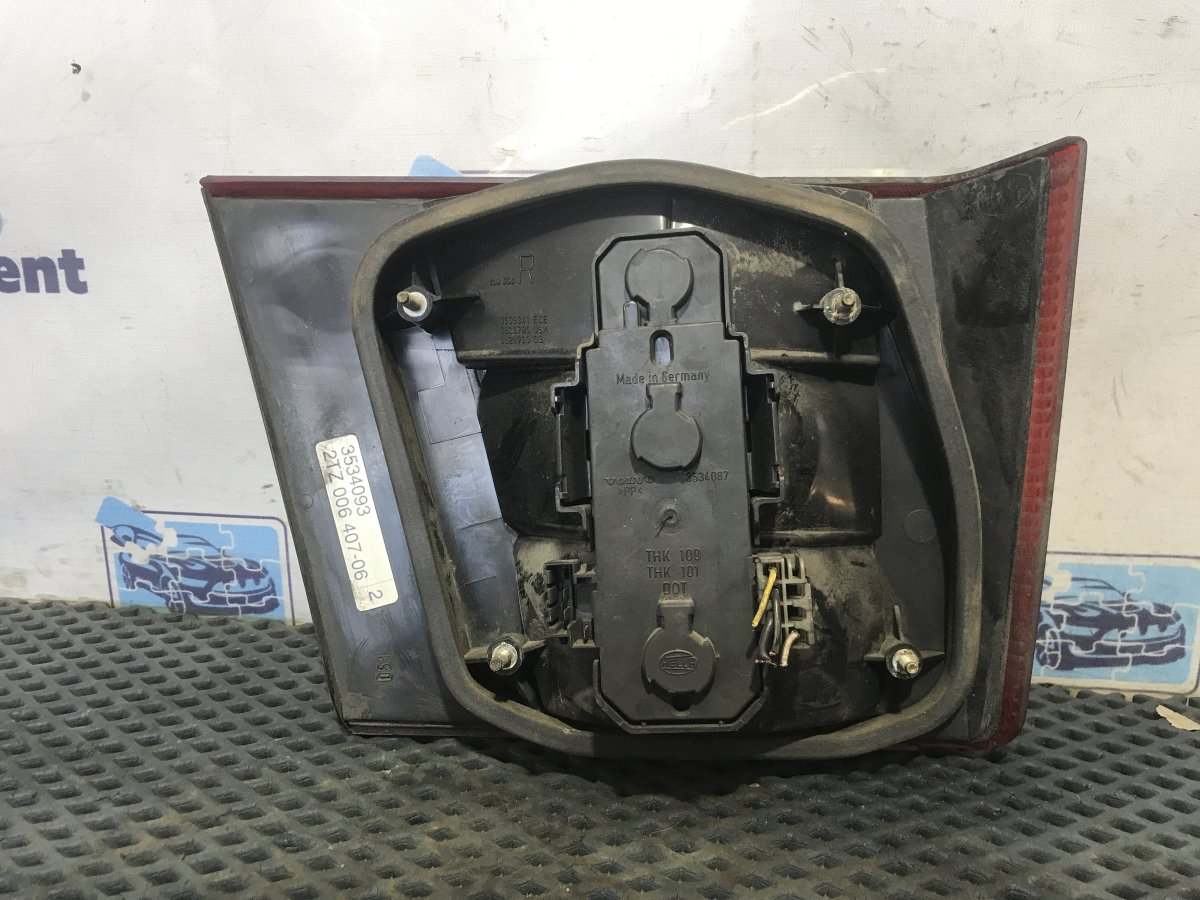 Фонарь задний правый 960 1991 D24TIC 2.4