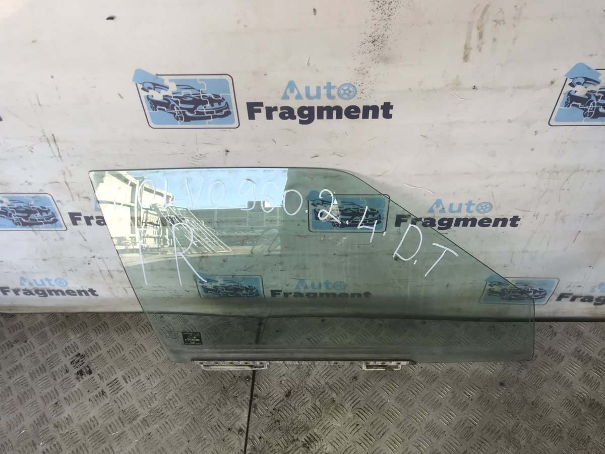 Стекло боковое переднее правое Volvo 960 1991 D24TIC 2.4 Б/У