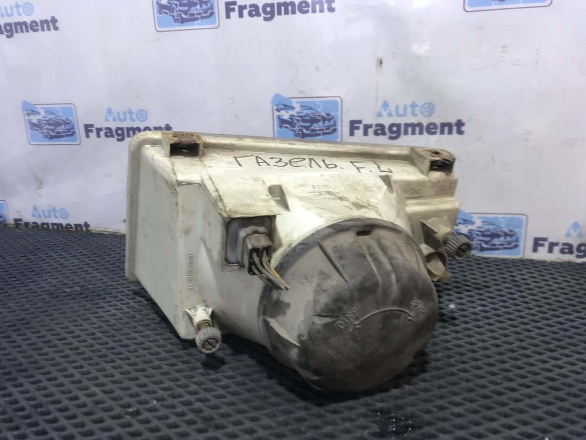 Фара передняя правая Газ 2757 4215 2.9