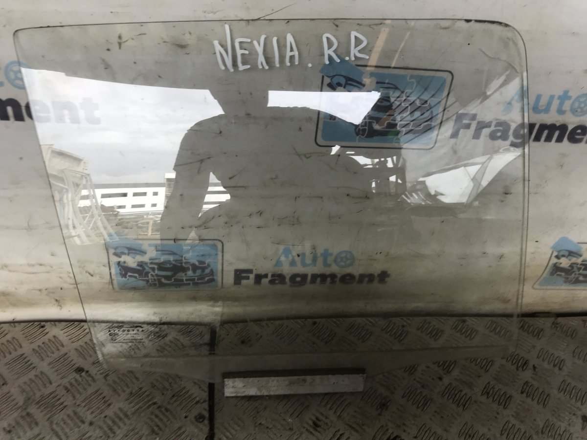 Запчасть стекло боковое заднее правое Daewoo Nexia 2010 A15SMS 1.5 90196926 Б/У Стекло боковое заднее правое Daewoo Nexia 2010 A15SMS 1.5 90196926 Б/У