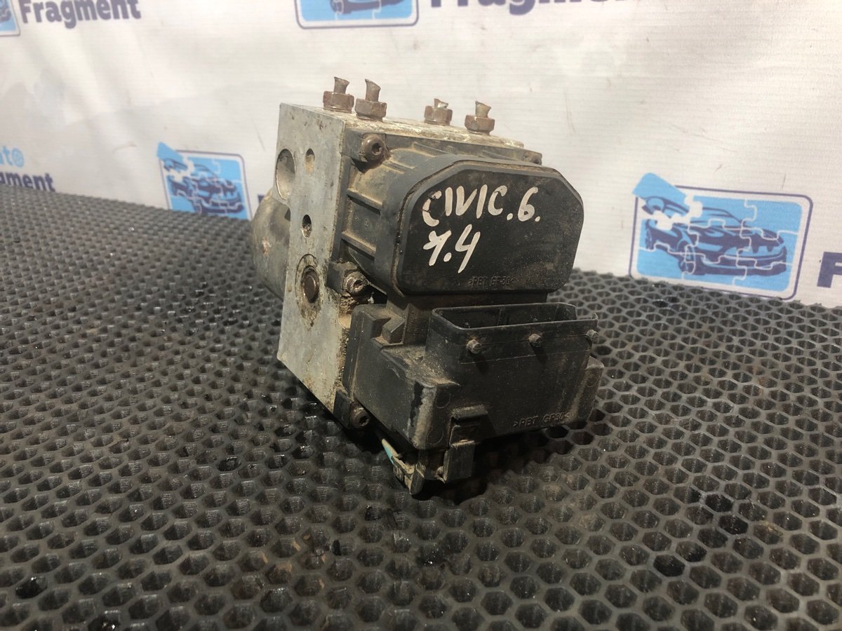 Запчасть блок abs (насос) Honda Civic VI 1999 D14Z4E105769 0273004356 Б/У Блок ABS (насос) Honda Civic VI 1999 D14Z4E105769 0273004356 Б/У