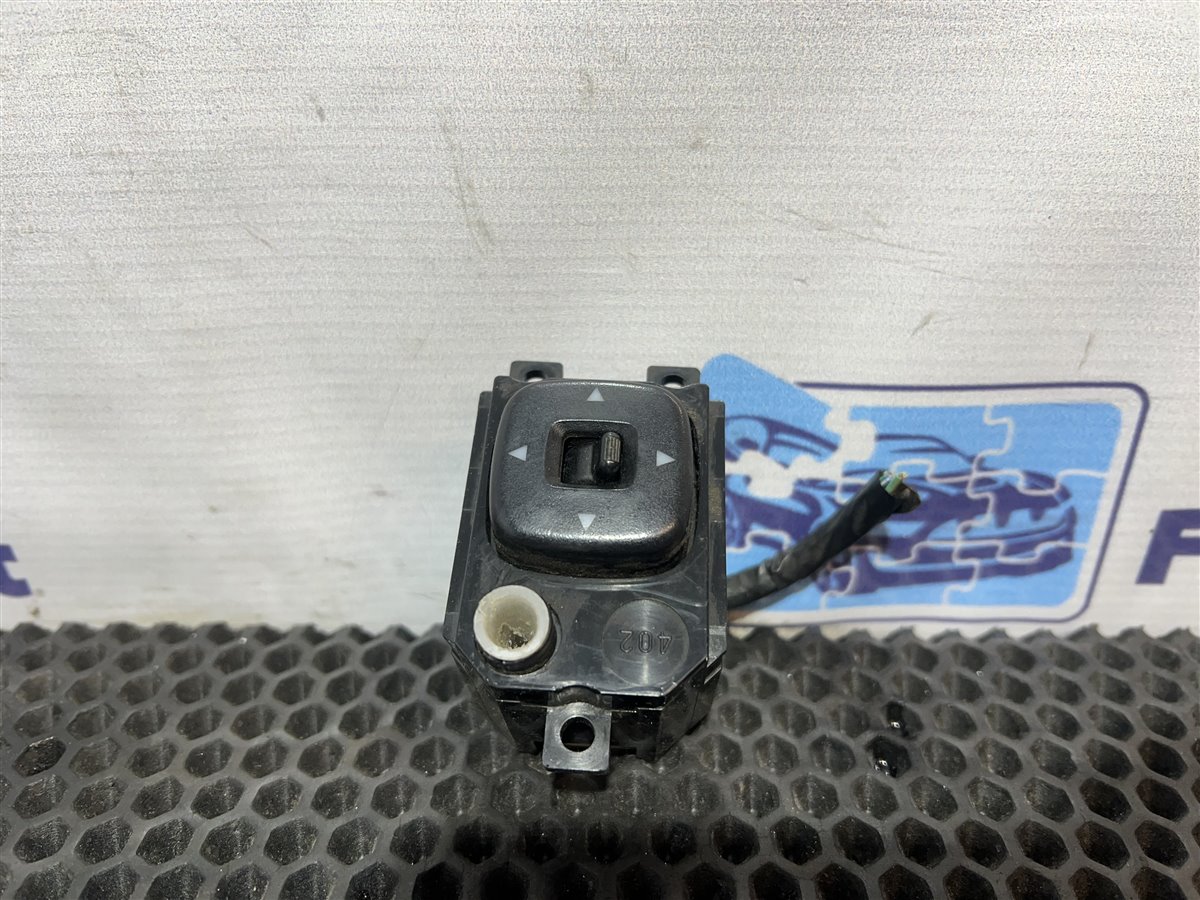 Блок управления зеркалами Mazda Xedos 1998 KF1 2.0 TA0166600A Б/У