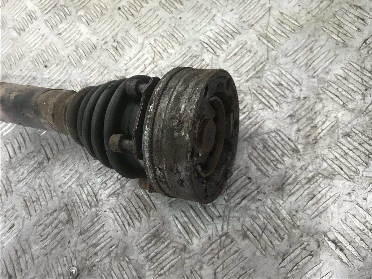 Полуось (привод) передний правый SEAT Cordoba I 1.6