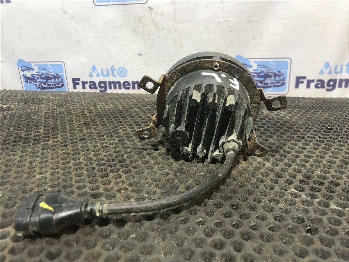 Фара противотуманная передняя левая Renault Logan K7MF710 1.4
