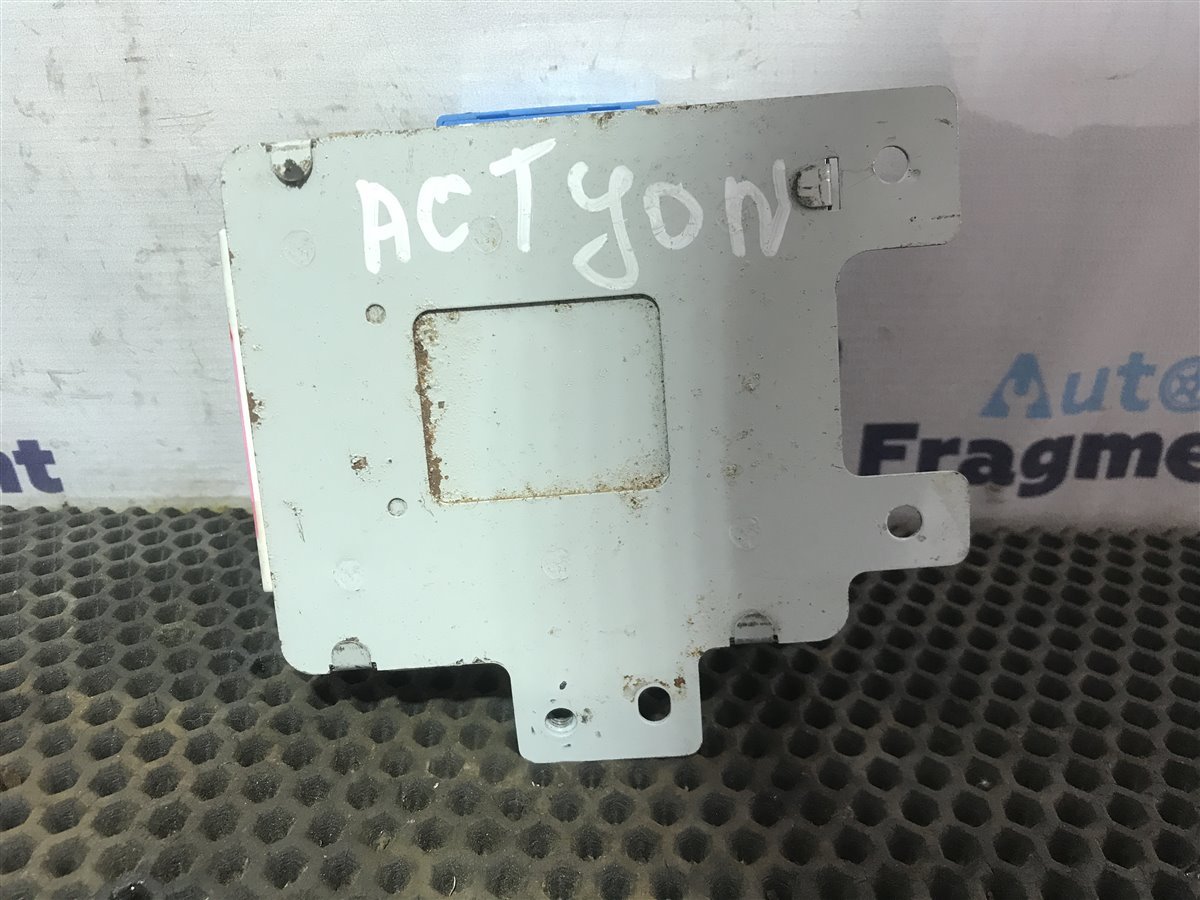 Блок комфорта Actyon 2007 D20DT 2.0