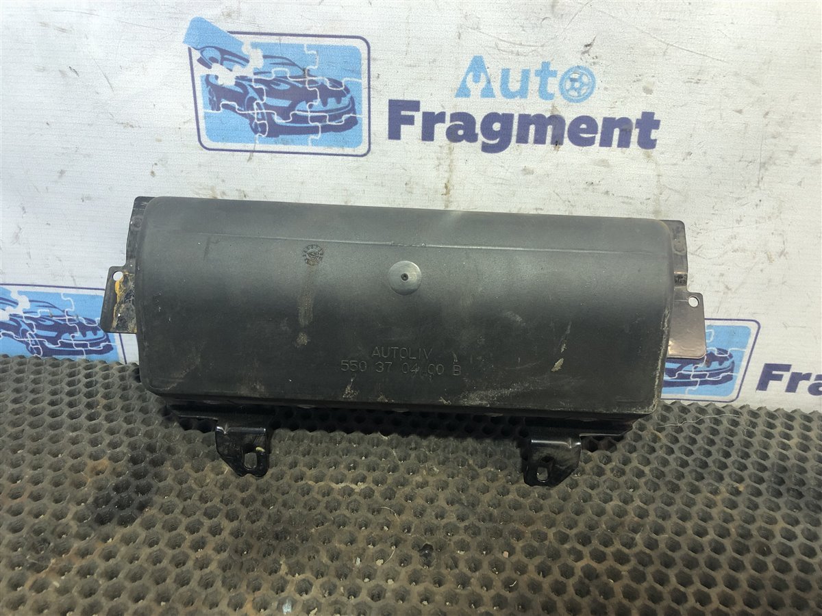 Подушка безопасности пассажира Peugeot 406 1996 XU10J4R 2.0 550370400B Б/У