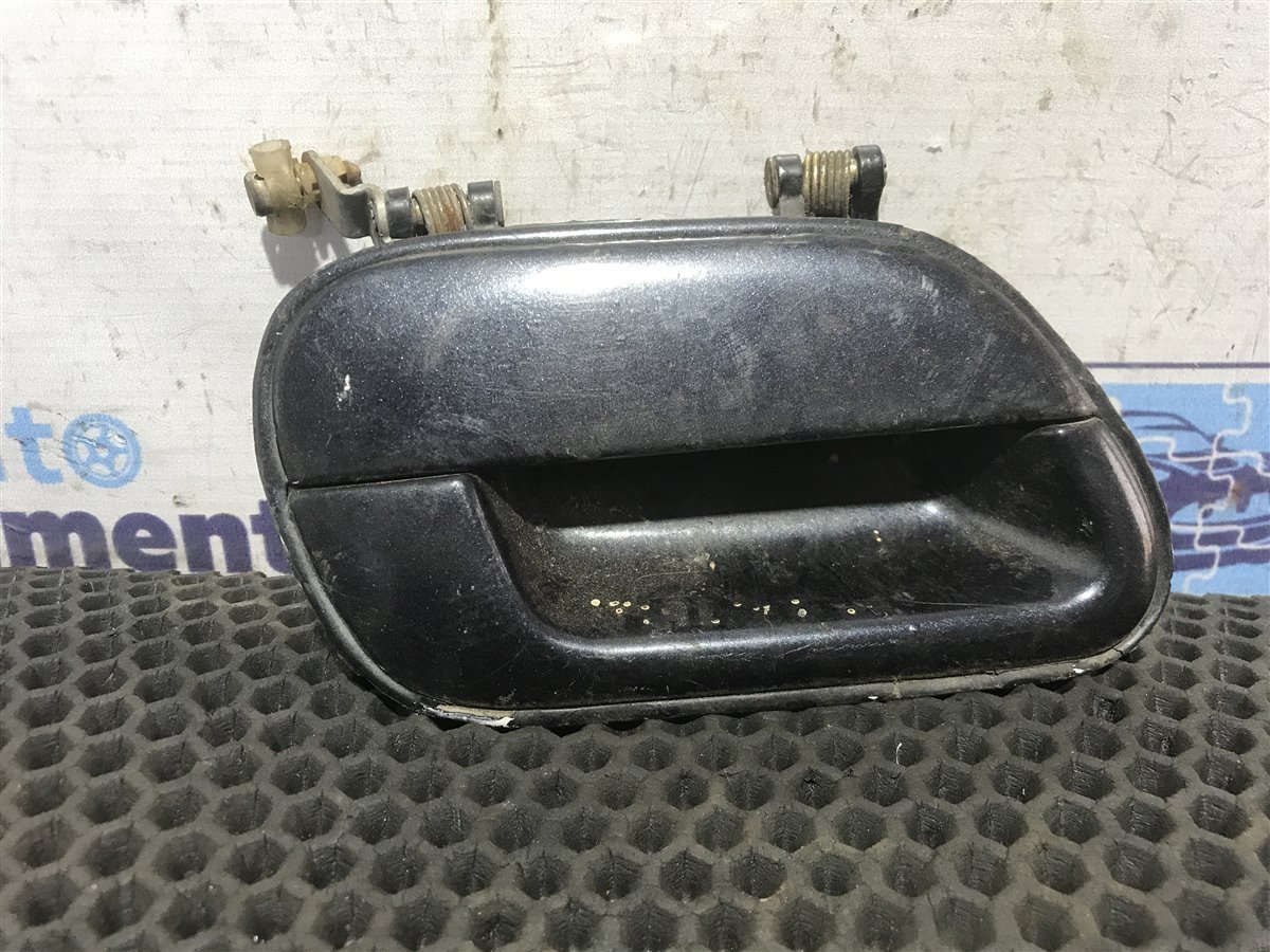 Ручка двери задняя правая SsangYong Musso 1999 161970 2.3 7346005103 Б/У