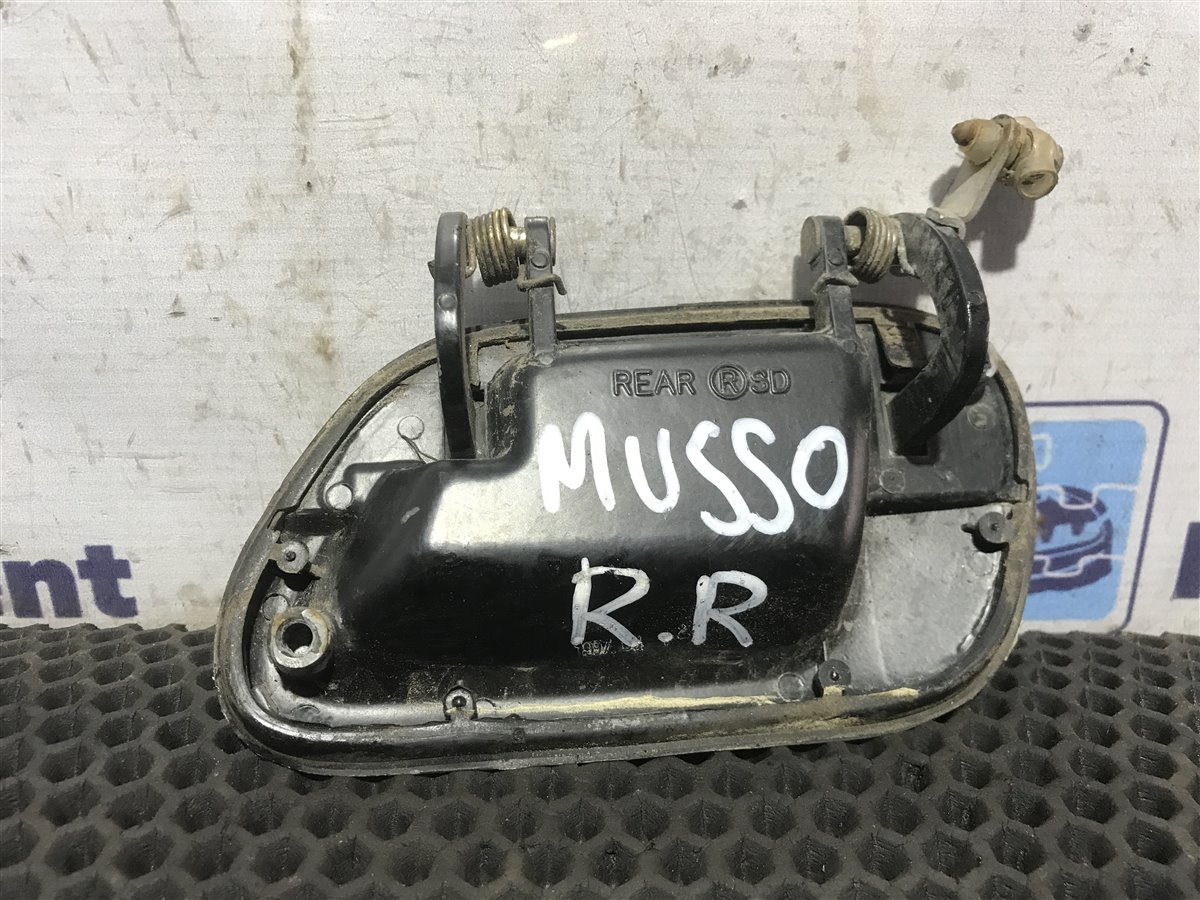 Ручка двери задняя правая Musso 1999 161970 2.3