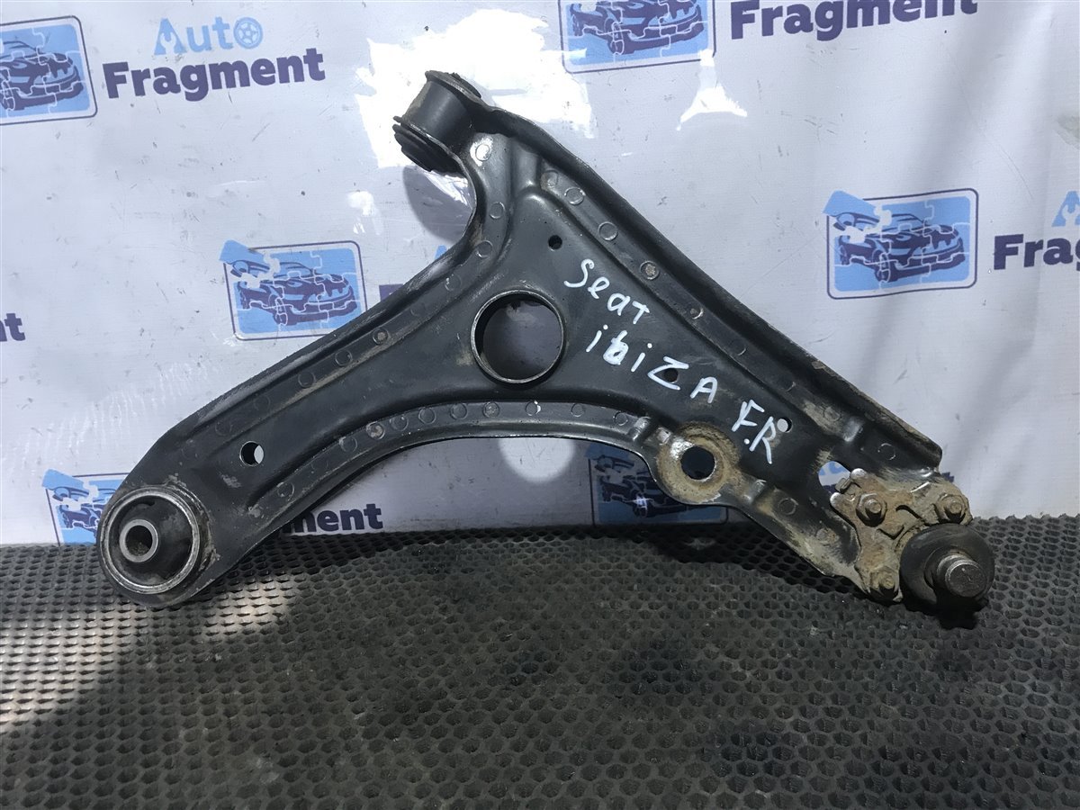 Рычаг передний правый Seat Ibiza 2001 AUD 1.4 191407151B Б/У