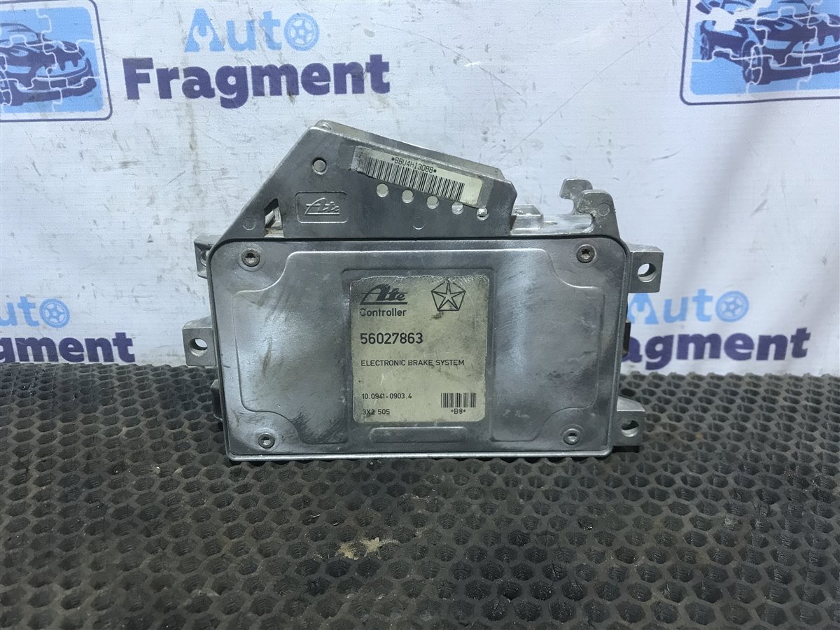 Блок управления ABS Jeep Grand Cherokee 1993 ELF 5.2 56027863 Б/У