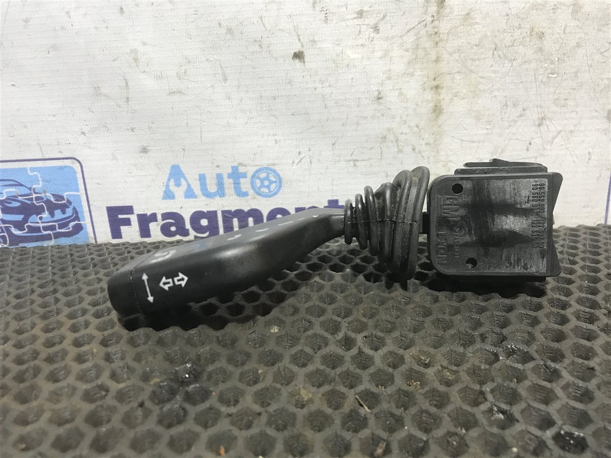 Переключатель подрулевой Opel Astra 2000 1.4 X14XE 90560990 Б/У