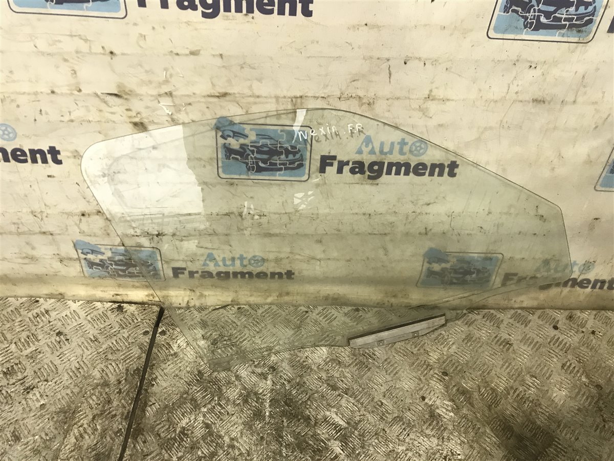 Стекло боковое переднее правое Daewoo Nexia 2007 A15MF 1.5 90186480 Б/У