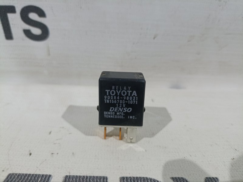 Реле Toyota Pronard 2000 GH-MCX20 1MZ-FE 90084-98031 Б/У