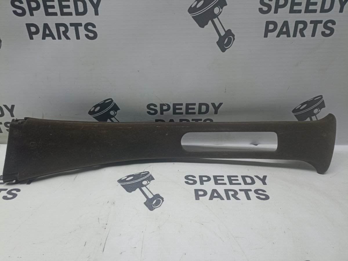 Накладка на стойку кузова левая Mark II 1990 E-GX81 1G-FE Накладка на стойку кузова левая Mark II 1990 E-GX81 1G-FE