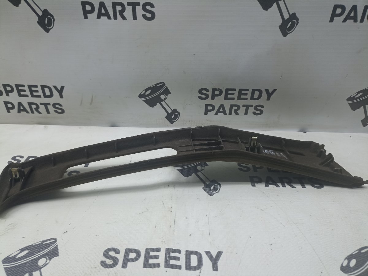 Накладка на стойку кузова левая Mark II 1990 E-GX81 1G-FE Накладка на стойку кузова левая Mark II 1990 E-GX81 1G-FE