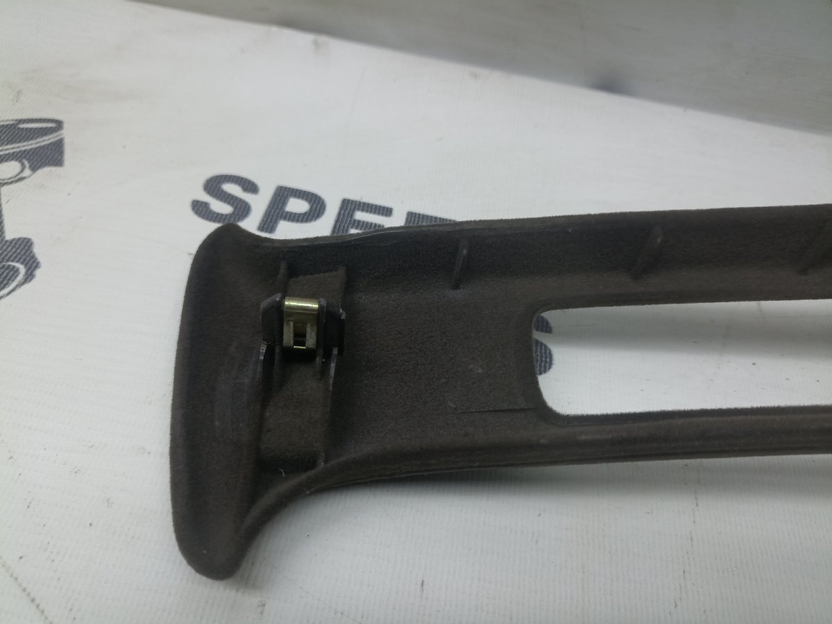 Накладка на стойку кузова левая Mark II 1990 E-GX81 1G-FE Накладка на стойку кузова левая Mark II 1990 E-GX81 1G-FE