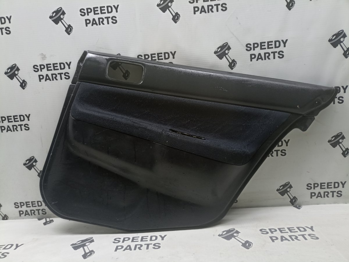 Обшивка боковой двери задняя правая Mitsubishi Lancer Cedia 2001 GH-CS5W 4G93 MR625028 Б/У