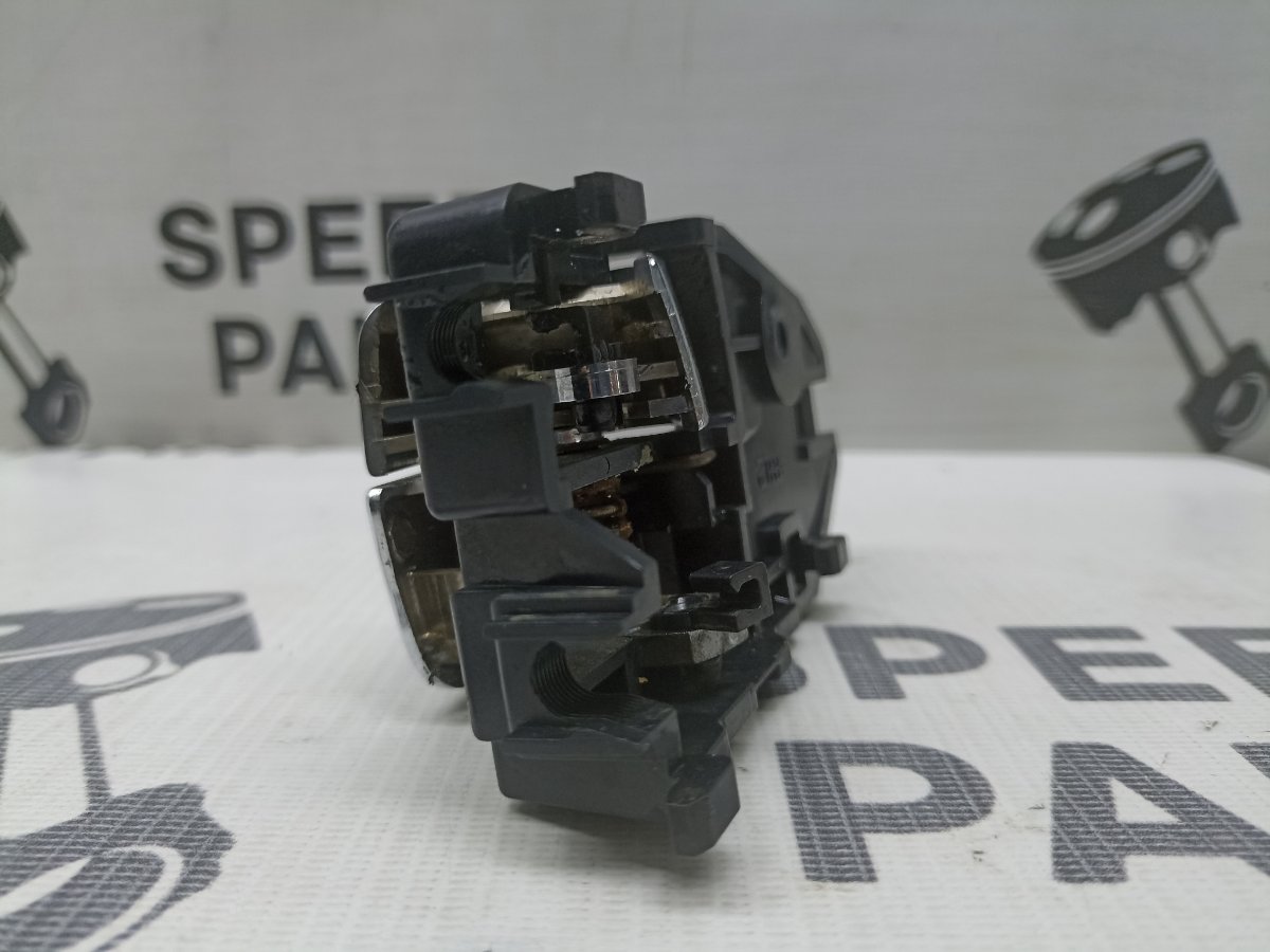 Ручка двери внутренняя передняя правая Lancer Cedia 2001 GH-CS5W 4G93