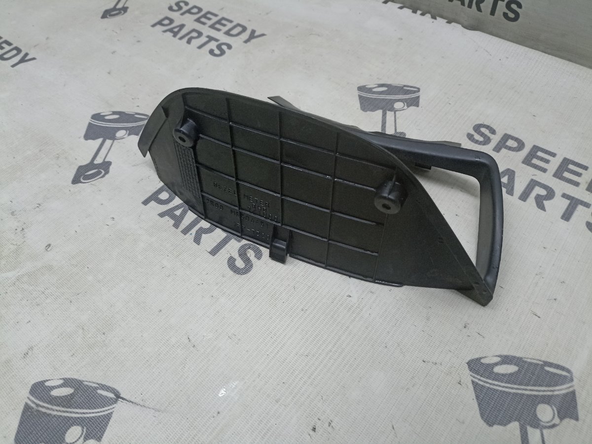 Консоль панели приборов Lancer Cedia 2001 GH-CS5W 4G93