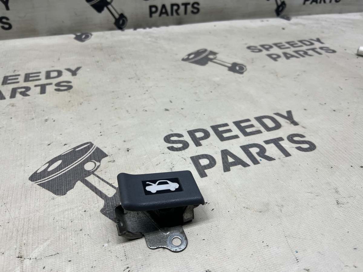 Ручка открывания капота S-MX 1998 E-RH1 B20B Ручка открывания капота S-MX 1998 E-RH1 B20B