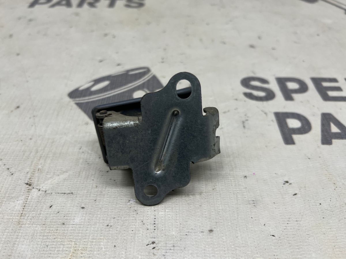 Ручка открывания капота S-MX 1998 E-RH1 B20B Ручка открывания капота S-MX 1998 E-RH1 B20B