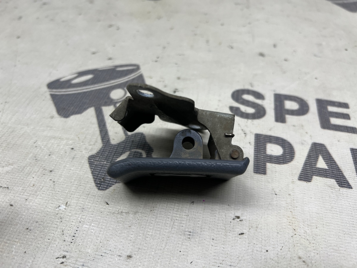 Ручка открывания капота S-MX 1998 E-RH1 B20B Ручка открывания капота S-MX 1998 E-RH1 B20B