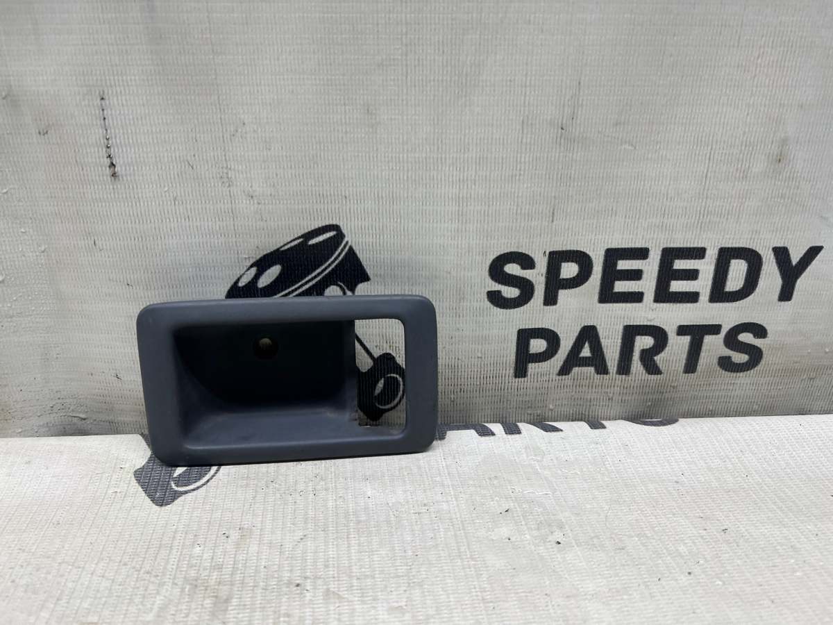 Накладка внутренней ручки двери передняя правая Honda S-MX 1998 E-RH1 B20B 72165-SH4-A11ZJ Б/У